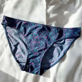Нижнее белье больших размеров Женское Молочный шелк Тонкое Быстросохнущее Комфортное Очень большое Низкая посадка Трусы Мода Большой размер Женские трусы Bows 14