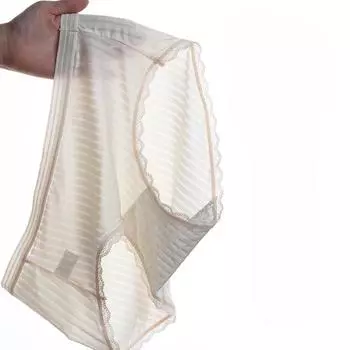 Нижнее белье женское сексуальное шелковое прозрачное кружево трусики средней талии дышащие антибактериальные трусы с промежностью большие размеры для женщин XL чёрный