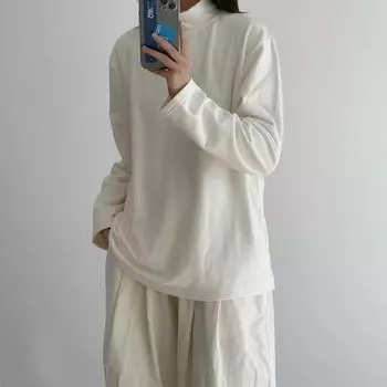Нижняя рубашка женская бархатная осенне-зимняя водолазка с длинными рукавами футболка утолщенная повседневная внутренняя теплая верхняя часть офисная женская свободная M белый