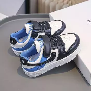 Низкие детские дышащие модные повседневные туфли 2025 года, новые спортивные туфли для девочек, обувь для мальчиков, весенние детские туфли для скейтбординга среднего и большого размера 26 (inner length 17cm) чёрный