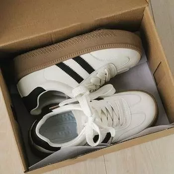 Низкие кожаные немецкие кроссовки женские осень 2024 года, новая нишевая универсальная повседневная спортивная обувь, женские туфли на толстой подошве 35