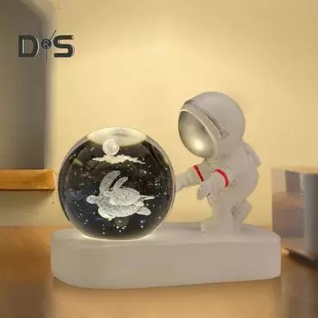 Ночник астронавта с питанием от USB, космонавт, 3D искусственный хрустальный шар, настольная лампа для детской спальни, прикроватная светодиодная лампа для детской комнаты, украшение, рождественский подарок 2