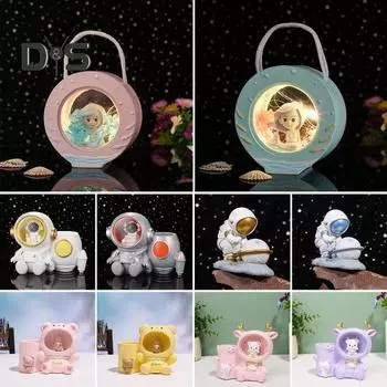 Ночной светильник в виде луны астронавта, перезаряжаемый светодиодный светильник Spaceman Planet для детской спальни, прикроватная лампа для детского сада, украшение для дома, подарок на день рождения, Рождество A