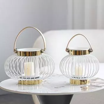Nordic Light Luxury Metal Leather Портативный Подсвечник Украшения Hotel B&B Модель Комната Балкон Сад Фонарь Украшения