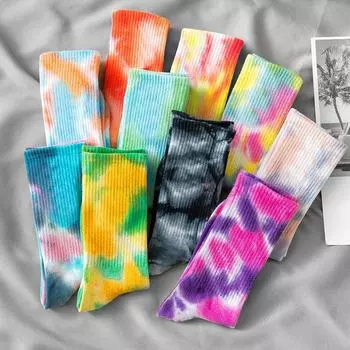 Носки средней длины из хлопка с градиентным узором Tie-Dye — женская уличная мода и спортивный тренд One Size темно-синий
