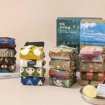 Носки в подарочной коробке с новым продуктом, стиль масляной живописи, женские носки-трубы из синьцзянского длинноволокнистого хлопка, французские легкие роскошные чулки в нишевом литературном и ретро-стиле One Size