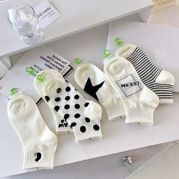 Носки женские, черно-белые трендовые полосатые чесаные хлопковые носки, дышащие и впитывающие пот, весенние и летние женские носки-лодочки, хлопок average size