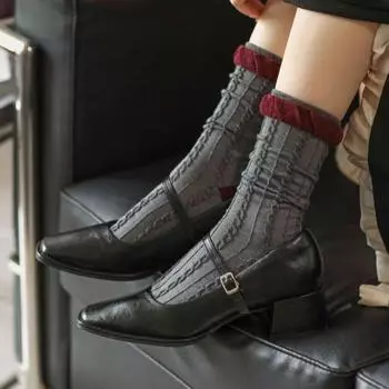 Носки женские в стиле ретро без косточек, серые, европейские, модные, осенние и зимние, средней длины красный