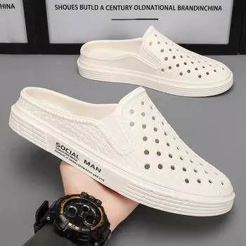 Нося летом на улице сандалии с защитой от скольжения, защиты от запаха и перфорированные сандалии, ленивые люди могут крутить педали без каблука и полуперетаскивания. 39