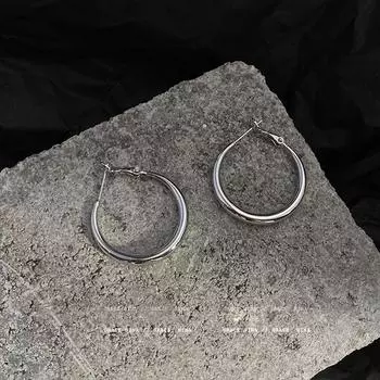 Not Outdated! Cool Style Big Hoop Earrings 2025 New Arrival Best Selling Fancy Earrings for Women Elegant All-Match Earrings 3cm silver Hoop Earrings