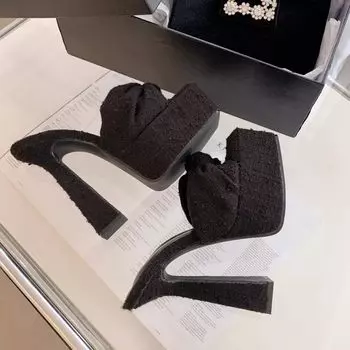 Not tired feet! 12cm super high heel thick sole cool slippers female sexy new model stage waterproof table thick heel sandals 34