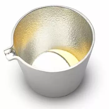 Nousaku Katakuchi Moon сусальное золото, сделано в Японии, жестяной футляр объемом 200 куб. См, посуда Tokkuri - В7,0 см, Ш9,0 см, Г8,0 см, прибл.. 100% 511243/Сакэ