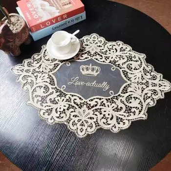 НОВАЯ Изысканная овальная вышитая лоскутная скатерть для спальни, балкона, кофейного круглого столика, украшения для рождественской свадебной вечеринки 44x62cm