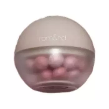 НОВАЯ пудра Rom&Sheer Bead, выберите 1 из 2 типов, 01 Glimmy Veil