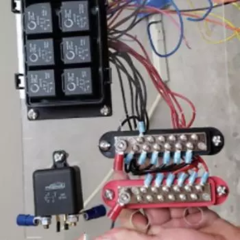 Новая 12-контактная 12 В 150 А шина распределения питания, номинальная клеммная колодка для авто, морского транспорта