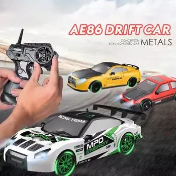 Новая 2.4G RC частота машина со светодиодной подсветкой 4WD RC высокоскоростной дрифт автомобиль профессиональная гоночная игрушка модель GTR перезаряжаемый AE86 рождественский подарок SC24A01