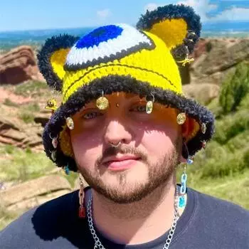 Новая чистая связанная вручную разноцветная полосатая шляпа ведьмы, платок, взрослая шляпа adult 57-59cm [excluding accessories]