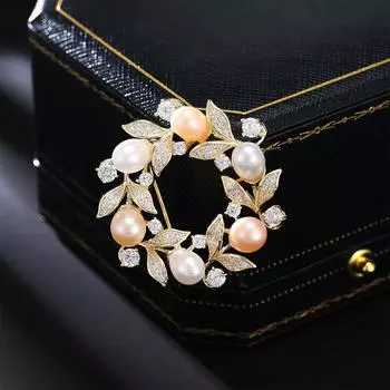 Новая цветочная группа натуральный пресноводный жемчуг брошь женская легкая роскошная брошь для костюма высокого класса темперамент булавка для пальто аксессуары золотой
