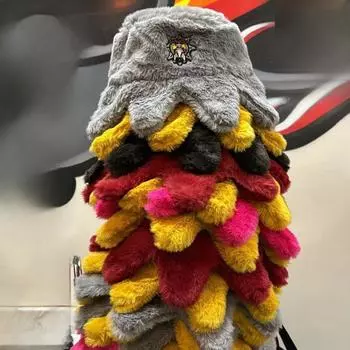 Новая европейская и американская модная ретро-осенне-зимняя теплая повседневная шапка для внешней торговли OneSize чёрный