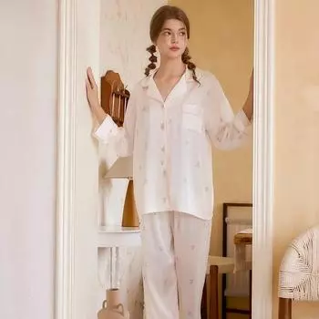 Новая французская начального уровня роскошная женская домашняя одежда с цепочкой из бисера, пижама из ледяного шелка для женщин с дизайнерскими пряжками-ракушками M