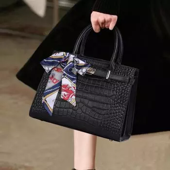 Новая легкая роскошная женская сумка для мамы среднего возраста, большая вместительная сумка, атмосферная кожаная сумка