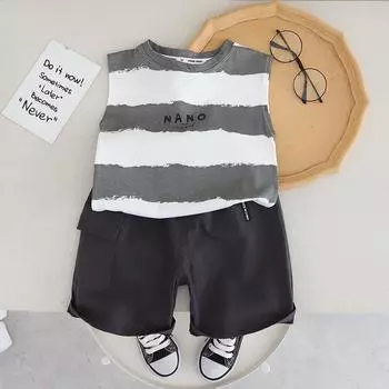Новая летняя детская одежда, костюмы для маленьких мальчиков, модный полосатый комплект с круглым вырезом без рукавов + шорты, комплект из двух предметов, удобный и красивый хлопковый топ + комплект шорт 4-5 Years серый