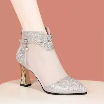 Новая летняя мода, дышащие ботинки с острым носком и стразами на высоком каблуке с пряжкой, большие удобные крутые ботинки, женская обувь 34 серебряный