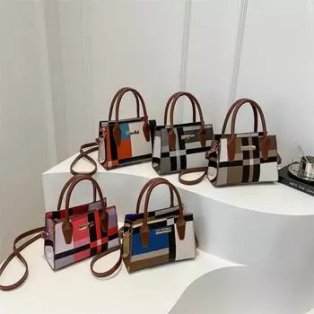 Новая летняя простая повседневная сумка Простая сумка через плечо Модная простая и модная маленькая квадратная сумка