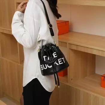 Новая летняя трендовая сумка-ведро с буквенным принтом, простая трендовая сумка-мессенджер на одно плечо One Size белый