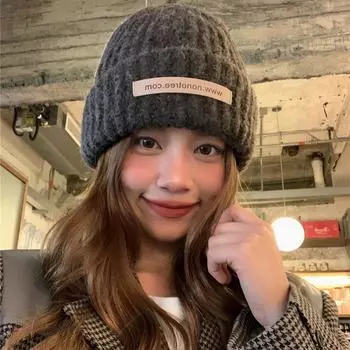 Новая маленькая кожаная этикетка~ осенне-зимняя шерстяная шапка высокой плотности из смеси шерсти женская зимняя ретро теплая маленькая вязаная холодная шапка M56-58cm