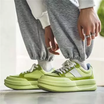 Новая модная мужская дышащая светоотражающая обувь Four Seasons для ходьбы в тренажерном зале для мальчиков и студентов, трендовая мягкая подошва, универсальные повседневные спортивные кроссовки для бега 39 чёрный