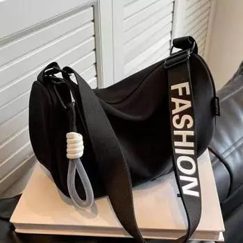 Новая модная сумка через плечо, простая, с широким ремешком через плечо, сумка на одно плечо, повседневная, стильная, женская сумка для поездок на работу 30x10x18cm чёрный
