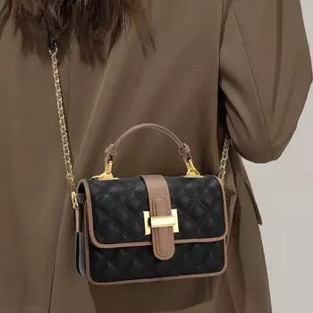 Новая модная женская сумка через плечо на одно плечо 2024 года, высококачественная роскошная сумка из воловьей кожи с цепочкой, маленькая квадратная сумка покинуть белый