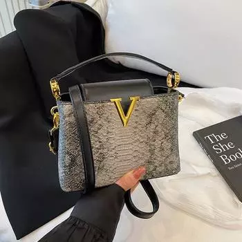 Новая модная женская сумка высокого класса с V-образным змеиным узором, портативная, на плечо чёрный