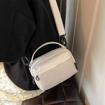 Новая небольшая квадратная сумка Macaron из нейлона, водонепроницаемая легкая холщовая сумка, повседневная универсальная сумка через плечо для мобильного телефона