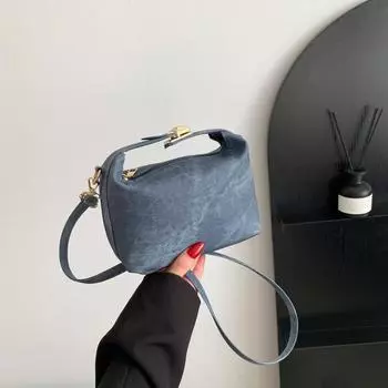 Новая однотонная индивидуальная тенденция 2024 года, текстура, ранняя весна, простая ретро-повседневная сумка через плечо, портативная маленькая квадратная женская сумка белый