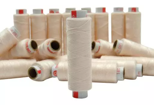 Новая оптовая продажа катушек полиэфирной нити 20 шт. ручная машина оранжевого шитья 1 Box - 20 Spools 180 Mtr With 2 Ply Each персиковый