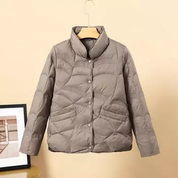 Новая осенне-зимняя маленькая пуховая куртка женская короткая легкая и тонкая маленькая модная ретро белая утиная пуховая куртка S хаки