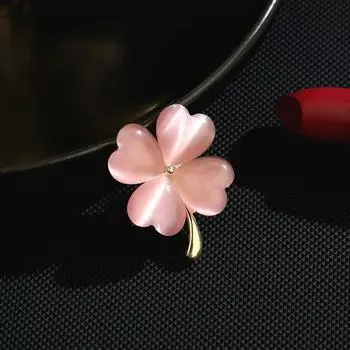 Новая осенне-зимняя модная одежда, ниша, универсальный кардиган, анти-легкий, фиксированная булавка для одежды, опаловая брошь в виде счастливой травы зелёный