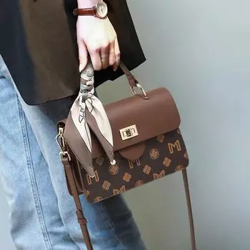 Новая осенне-зимняя сумка через плечо, высококачественная сумка для поездок на работу через подмышку, маленькая квадратная сумка