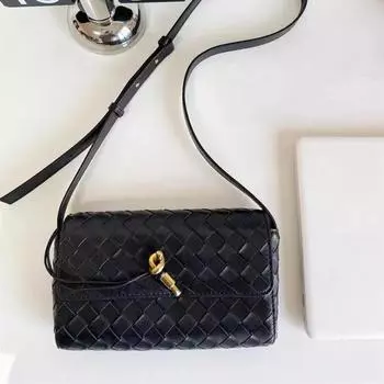 Новая плетеная маленькая квадратная сумка со вставным замком, кожаная сумка из овчины, женская сумка через плечо, модная и универсальная сумка через подмышку 21.5x4.5x13cm зелёный