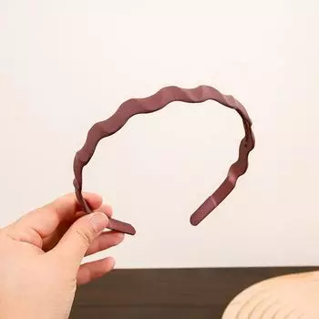 Новая простая матовая повязка на волосы с волнистым узором для женщин, универсальная, милая, нескользящая, для пляжного отдыха, аксессуары для волос для девочек