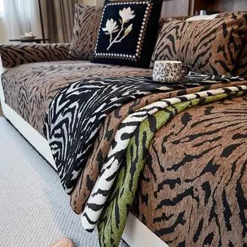 Новая роскошная подушка для дивана из шенилла Four Seasons Universal Modern High-end Leather Non-Slip High-Cap Cover Fabric 70x70