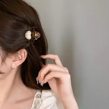 Новая стильная акриловая заколка для волос «любовь», нишевая модная боковая пластина, заколка для волос, свежие и простые универсальные аксессуары для волос