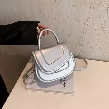 Новая текстура иностранного стиля однотонная сумка через плечо с углублением 2024 года персонализированная новая летняя популярная модная сумка-мессенджер чёрный