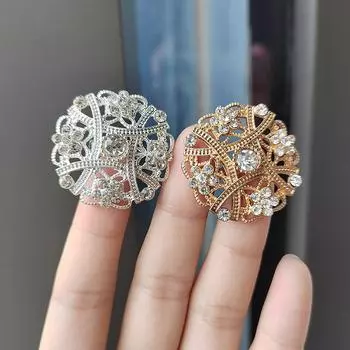 Новая высококачественная посеребренная инкрустированная бриллиантами классическая брошь, универсальные аксессуары для воротника