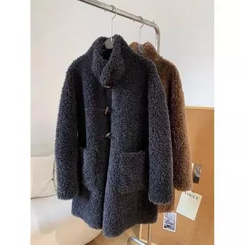 Новая женская куртка из меха ягненка с интегрированной роговой пряжкой, средней и длинной длины, стоячий воротник, утолщенная зимняя куртка из овечьего меха S Within 60kg