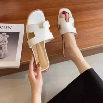 Новая женская летняя роскошная верхняя одежда, тапочки на плоской подошве, туристические пляжные праздничные сандалии, классические модные кожаные шлепанцы для улицы 35