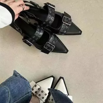 Новая женская обувь с острым носком и пряжкой на ремне, весенняя женская обувь 2024 из искусственной кожи, уличная повседневная модная женская обувь без шнуровки, большой размер 40 бежевый