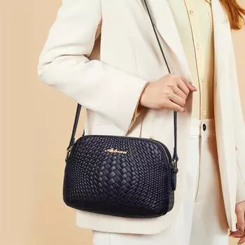Новая женская плетеная сумка через плечо на одно плечо, повседневная и универсальная маленькая круглая сумка из коровьей кожи чёрный